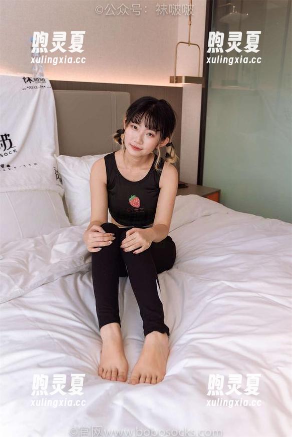 BoBoSocks袜啵啵 - 无可救药的迷恋，小甜豆裸足花絮版原图下载，感受一下那份自由