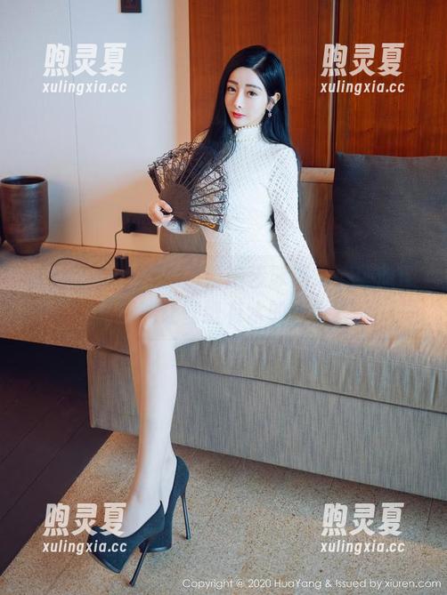 HuaYang花漾 - 柴婉艺泳池之旅：原图竟然能让壁纸有水的感觉？
