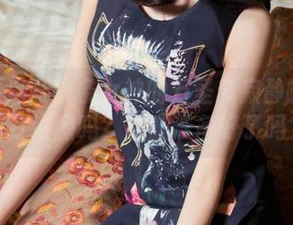 你敢看这张头条女神的万圣节寂静岭COS图片资源吗？心脏准备好了吗？