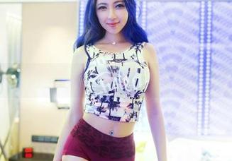 TuiGirl - 向左走向右看，纯小希的夏天图集分享给你！