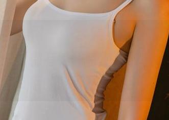 UGirls尤果网 - “学妹”杨漫妮的美图，仿佛每一张都有她独特的小脾气，照片背后的故事感十足！