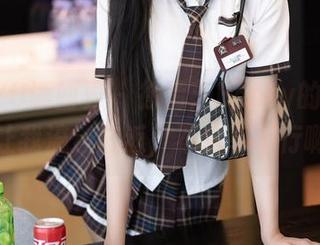 XIAOYU语画界 - 徐莉芝Booty的镂空作品让我流连忘返，不分享不行啊！