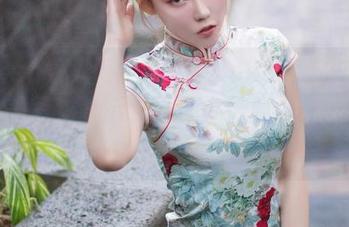 Xiuren秀人网 - 厨娘Mieko林美惠子分享的美图，背后藏着多少恰到好处的调味？