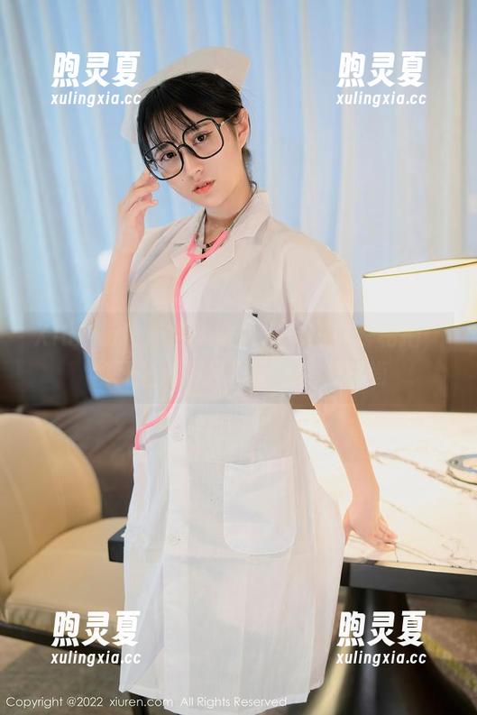 Xiuren秀人网-冯木木 Xiuren秀人网 - 看冯木木的睡衣私拍,我开始觉得家居服也能很时尚