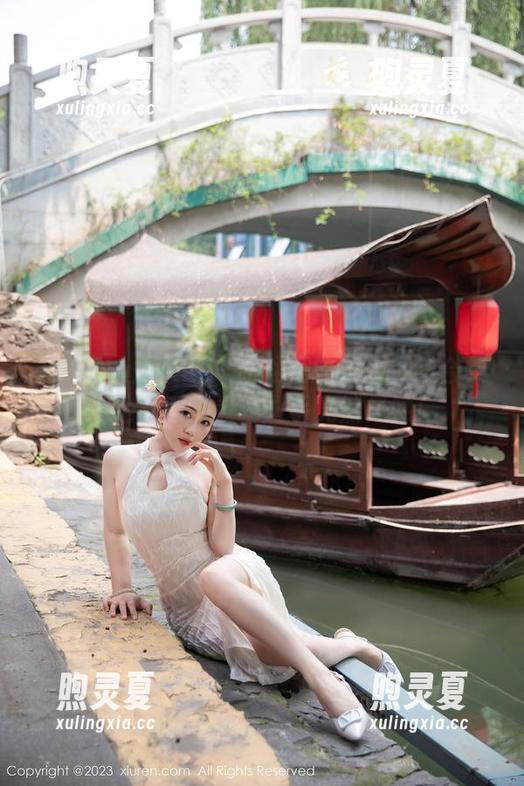 Xiuren秀人网-唐翩翩 Xiuren秀人网 - 唐翩翩的校服在线合集:这学期的灵魂画手竟然是她!