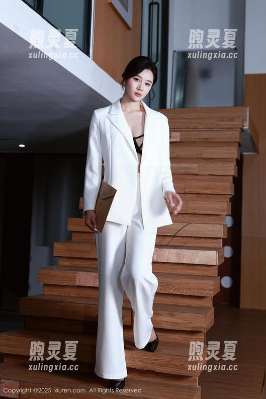 Xiuren秀人网 - 萌宝儿BoA与她的婚纱：高清美图里藏着我从未见过的优雅与调皮！