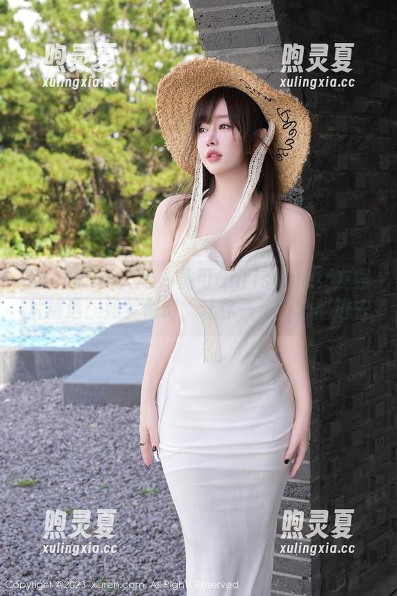 Xiuren秀人网 - 黄可Christine女友照片精选：如梦似幻，让你一不小心陷进去
