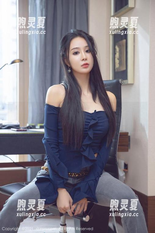 YouMi尤蜜荟-icy猪 YouMi尤蜜荟 - icy猪的比基尼合集:绝对是夏日清凉与欢乐的完美结合!
