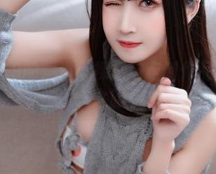 三度_69的烂漫：裸足与定制作品的奇妙之旅