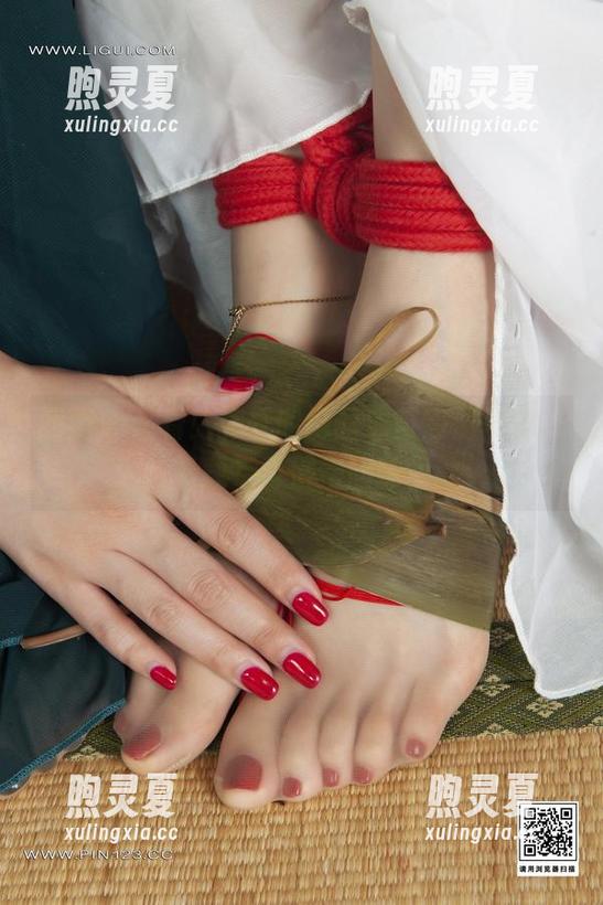 丽柜-轩轩 丽柜 - 必看!轩轩的缚丝成茧高清写真,下载后再慢慢回味。