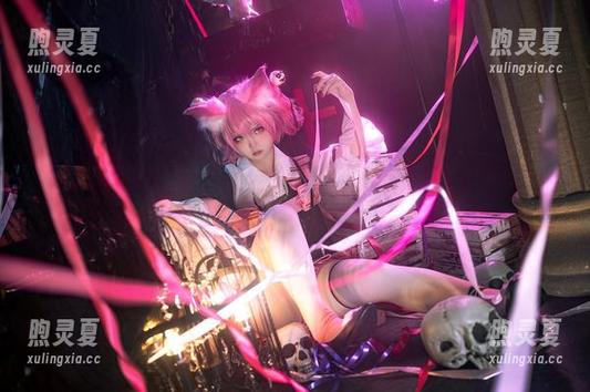 伊喵君_Nya 不要怂!伊喵君_Nya四叶草剧场法芙娜精选作品集,让你在意想不到的地方坠入爱河