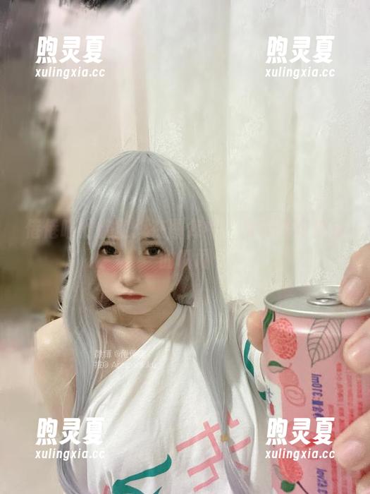 倦倦喵 倦倦喵的镂空:在图库中,找寻那些恍惚的瞬间