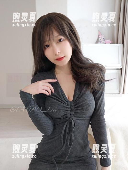精选！发条少女yoki的美腿套图，真是优雅得让人心痒痒啊！