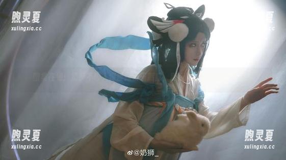 奶狮不咬人 图集在线:奶狮不咬人深度探索玉藻前,别眨眼,精彩就在瞬间!