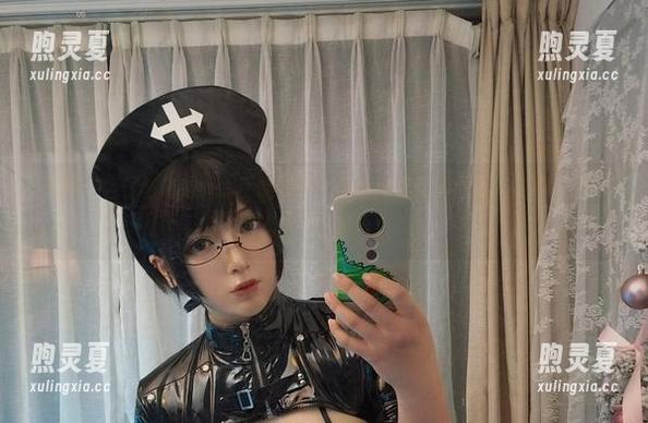 精选小容仔咕咕咕w水手服图集：当海洋和美丽相遇，会不会出现逆流而上的美人鱼？