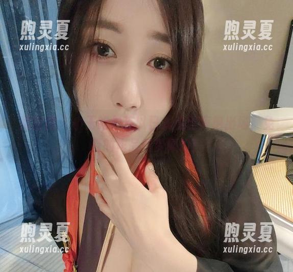 小玉吃果冻 微密圈 - 小玉吃果冻以日式和服惊艳出场,免费的作品如梦似幻!