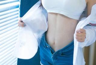 尤果网 - 探索田依依女神的在线世界：资源多到让你停不下来！