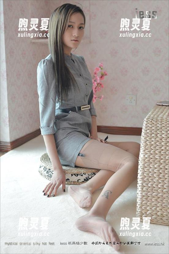 异思趣向 - 观看小九穿婚纱的瞬间，心里偷偷琢磨哪天我也能试试！