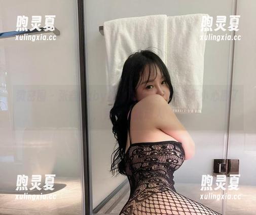 张鑫baby 微密圈 - 张鑫baby的作品合集:牛奶不小心撒了,竟也如此动人