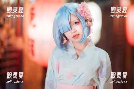 晕崽Zz最新透明学生服合集，原图竟然有点让人流口水？
