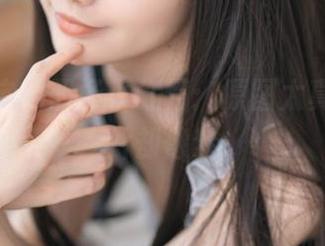 桃良阿宅的职场小红帽：原图太真实，照片却像梦