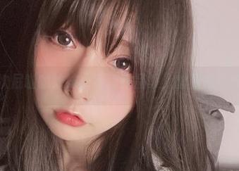 次屁啦的妹妹：写真作品集，幽默感满分