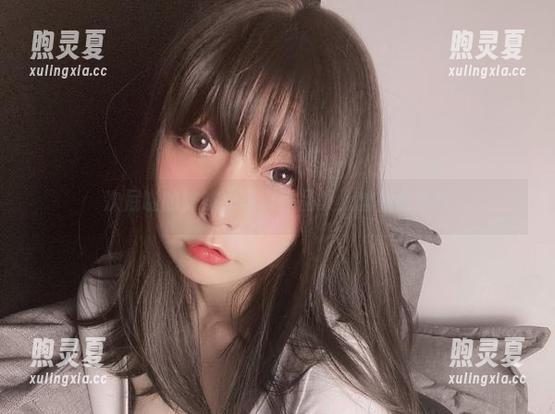 次屁啦 次屁啦的妹妹:写真作品集,幽默感满分