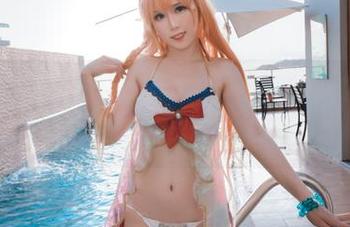 假装正经看写真，流年不停w的莫娜轻轻松松玩转幽默！