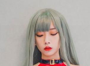 浴缸小日子：清颜真德秀的写真图集，泡泡和阳光的狂欢
