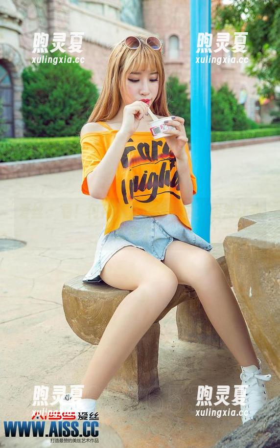爱丝-何冉 爱丝 - 看!何冉修女美图精选,居然让我想多了。