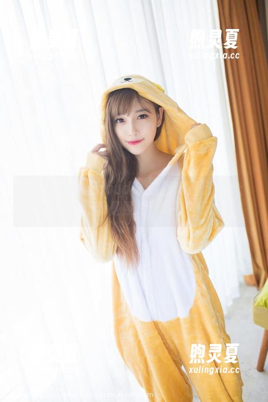 爱蜜社-逗逗doudou 爱蜜社 - 逗逗doudou在图库里玩花嫁:照出的不仅是照片,还有欢乐!