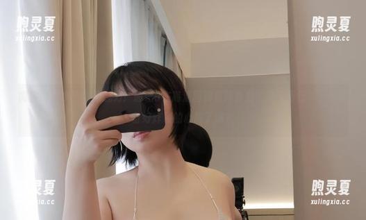 瑜瑾u 微密圈 - 水手服的魅力!瑜瑾u在高清图册里简直是‘逆天而行’,你准备好炸裂的心跳了吗?