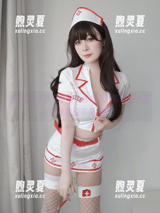 白银81 当白银81遇上眼镜,合集里的每张图片都在挑战我的审美极限!