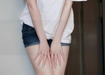 微密圈 - 白龙猫女的肉丝图包，下载完可以先欣赏再沉醉！
