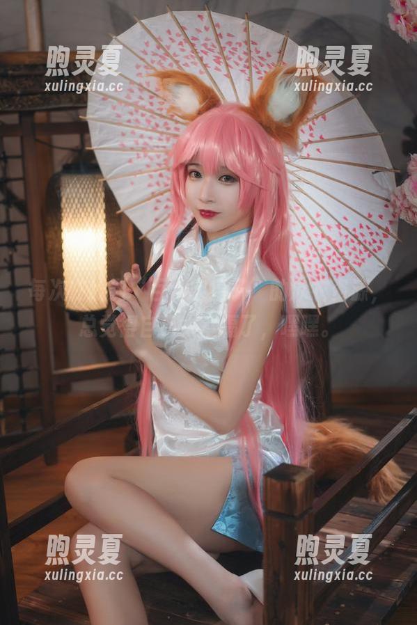 百合欧皇子 每次在线到“百合欧皇子”的泳衣资源,总觉得自己太幸福了,嘿嘿。