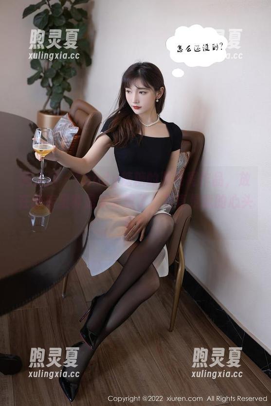 秀人网-Candy糖糖 秀人网 - Candy糖糖的双马尾作品,放在图库里真是太会撩了,简直是我的心头好!