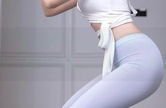秀人网 - 大琪琪Emily裸足写真集，高清来袭，脚下的风光也能引人注目！