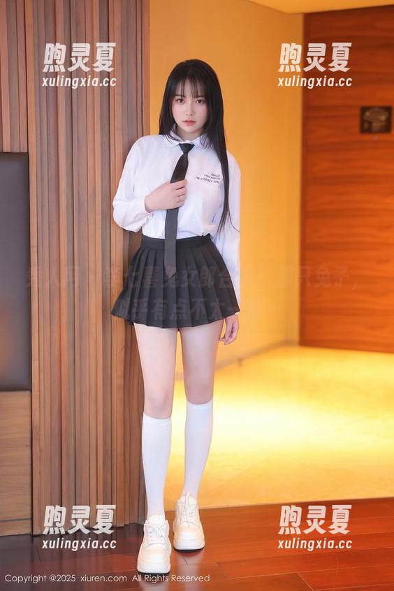 秀人网-李七喜 秀人网 - 李七喜兔女郎合集:那只兔子,似乎有点不太一样…