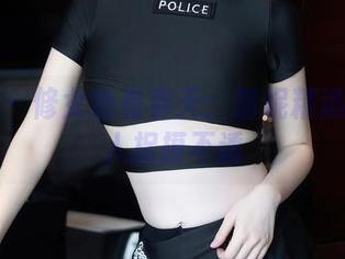 秀人网 - 修女也有春天：甜妮精选图包让人捉摸不透