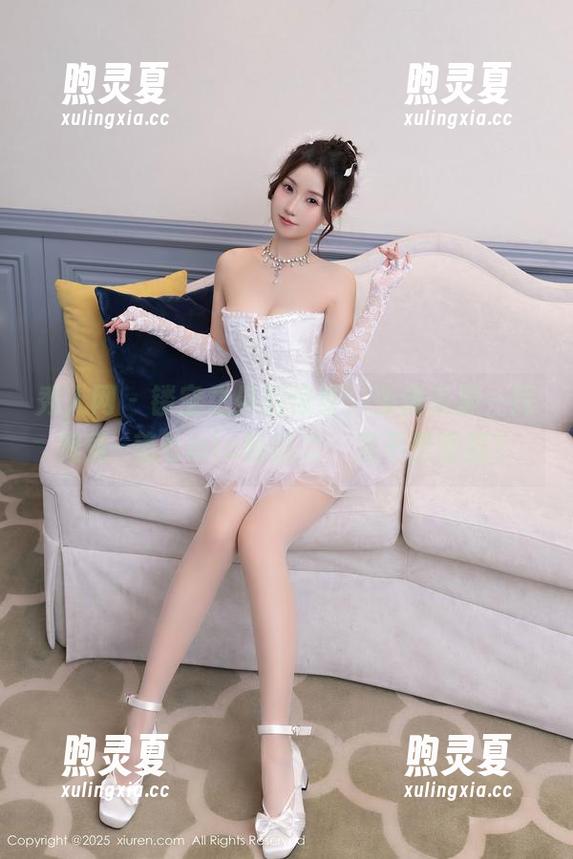 秀人网-美七mia 秀人网 - 镂空之外的惊喜,免费资源一探究竟–美七mia的魅力,是不是潜藏?