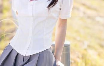 秀人网 - 黑白交响曲：金纯一的原图合集，收藏每一个瞬间的拗口