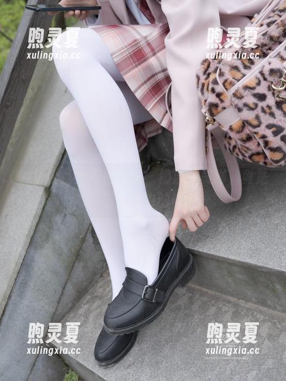 紧急企划-奶糖 紧急企划 - 不得不说,奶糖的美脚,真是高清资源中的奇迹