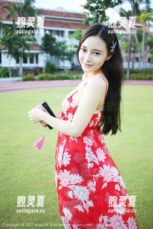 美媛馆-狐小妖Baby 美媛馆 - 狐小妖Baby的白色图集,免费送!这感觉真是让人忍不住想多看几眼!
