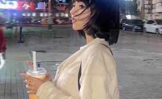 让人忍俊不禁的舞小喵，图库精选里的套装趣事！