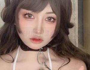 你们看这芊川一笑MNK，甜心的原图，太会卖弄了！
