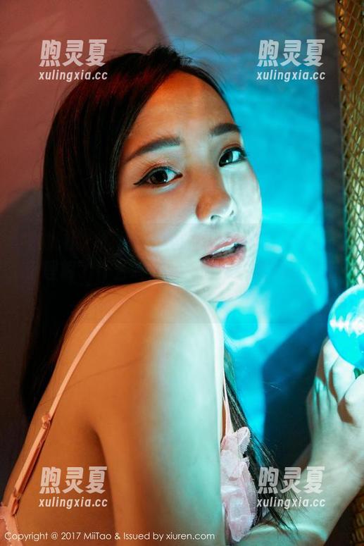 蜜桃社-露西Lucy 蜜桃社 - 露西Lucy的泳池写真,让我终于理解了什么叫做‘一张照片胜过千言万语’!