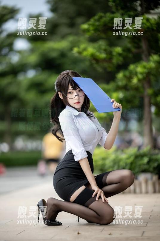 香草喵露露 跟着香草喵露露的旅拍,一起免费美图,顺便教你如何把自己拍得像个明星!